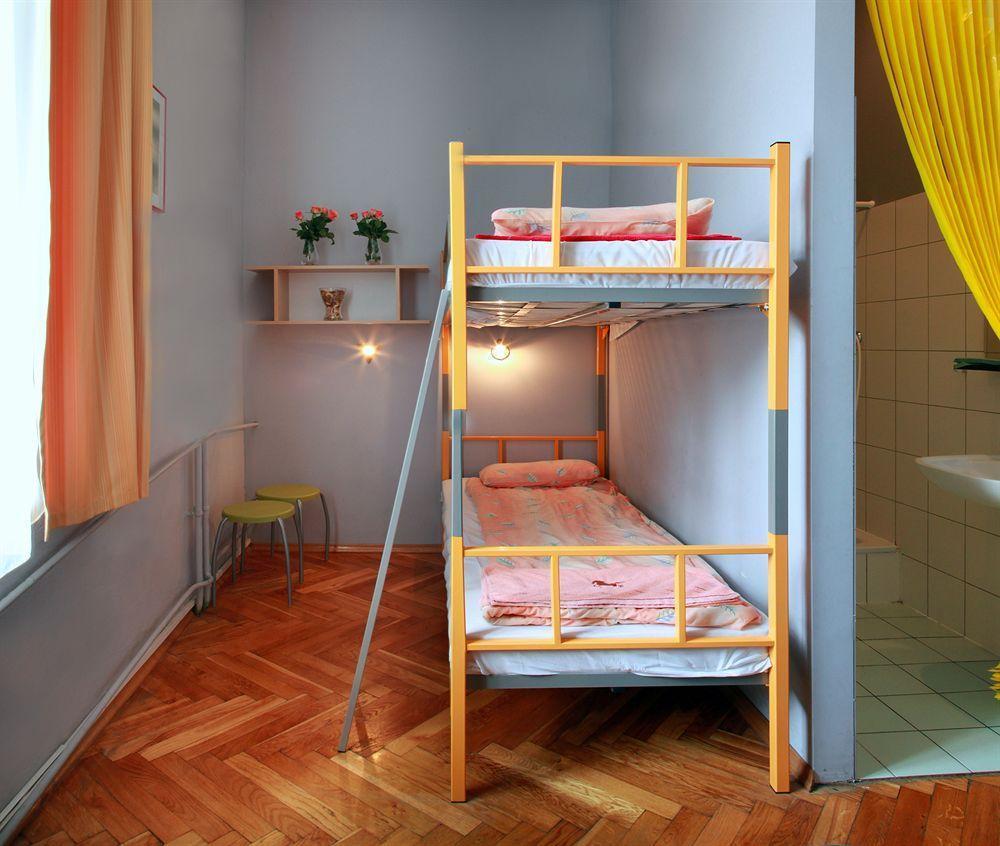 City Hostel Cracovie Extérieur photo