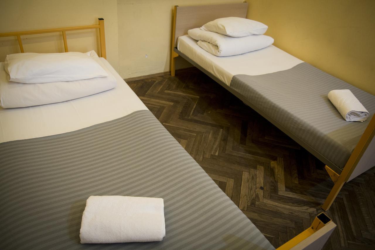 City Hostel Cracovie Extérieur photo