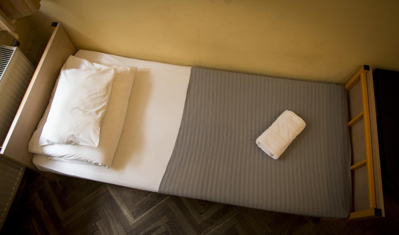 City Hostel Cracovie Extérieur photo