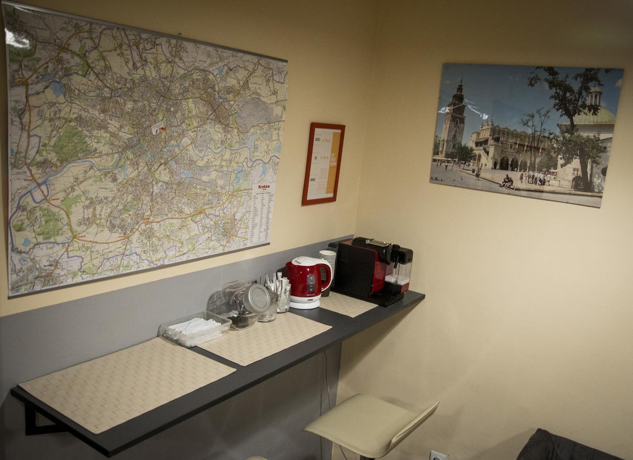 City Hostel Cracovie Extérieur photo