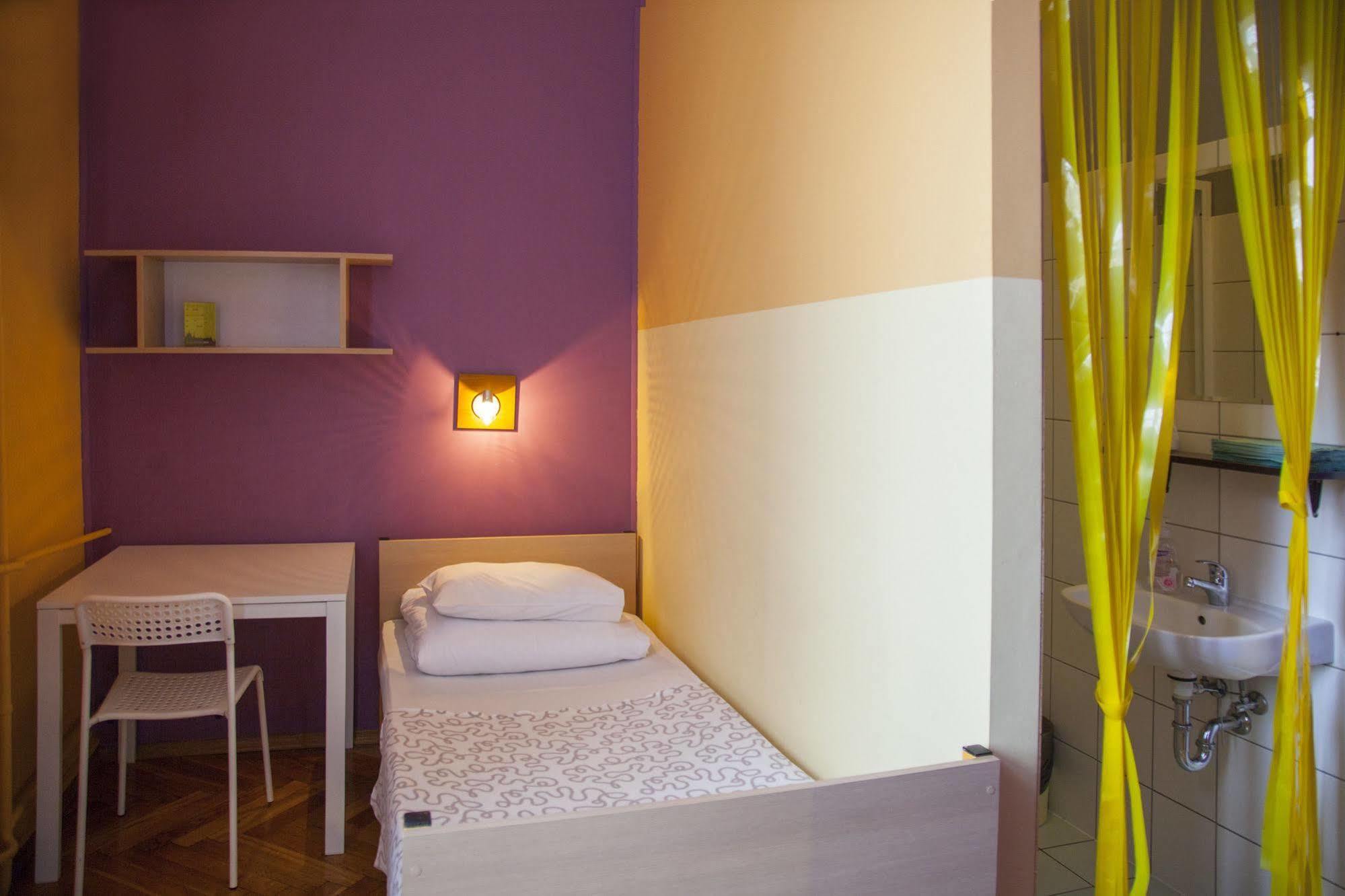 City Hostel Cracovie Extérieur photo